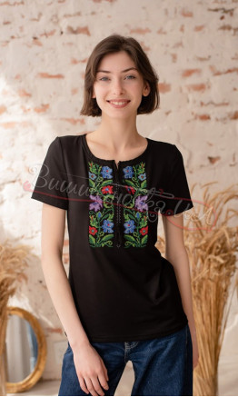 Black T-shirt with embroidery 5147