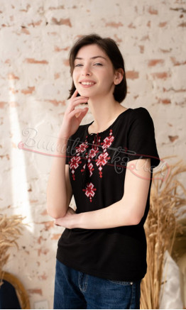 Women's T-shirt with embroidery 5142
