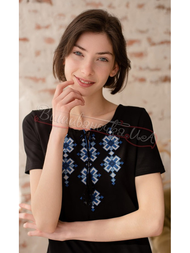 Women's embroidered T-shirt 5141 size L