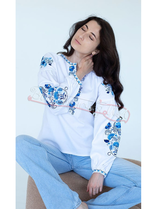 Women's blouse with satin stitch embroidery 219-3 size 50