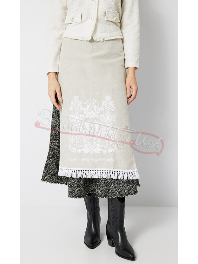 Women's apron with embroidery 0110.1