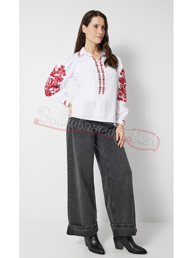 Embroidered blouse with a turn-down collar 5110-2 size 52