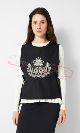 Black women's waistcoat with embroidery Ж0110-1