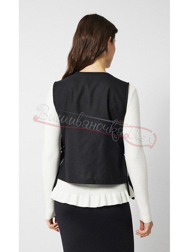 Black women's waistcoat with embroidery Ж0110-1 size 48-52