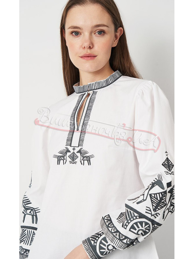 Blouse with embroidered pattern little horses 545-1