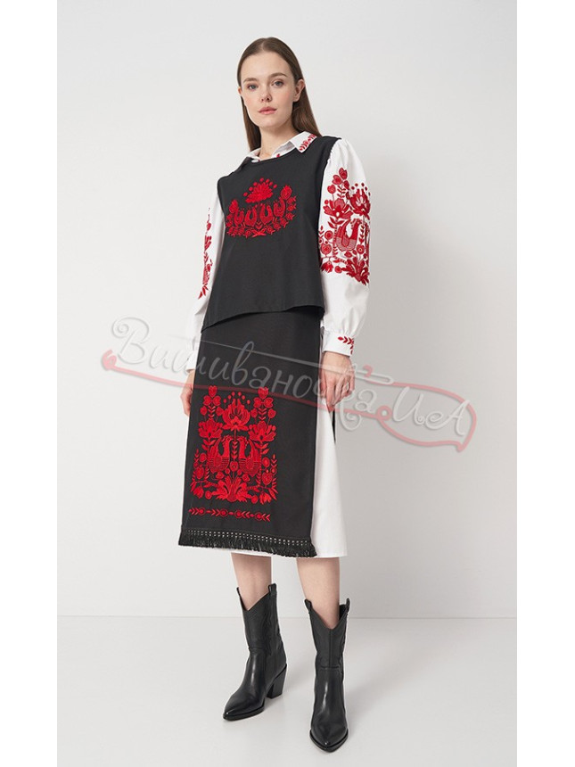Suit women's with embroidery К0110-2