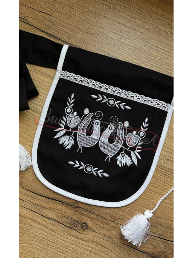 Embroidered ladunka pendant Л01