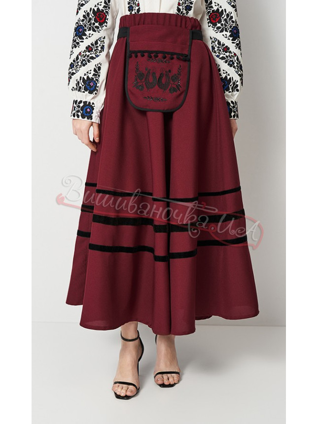 Burgundy skirt with embroidered a ladunka pendant СЖ03 size 48-52