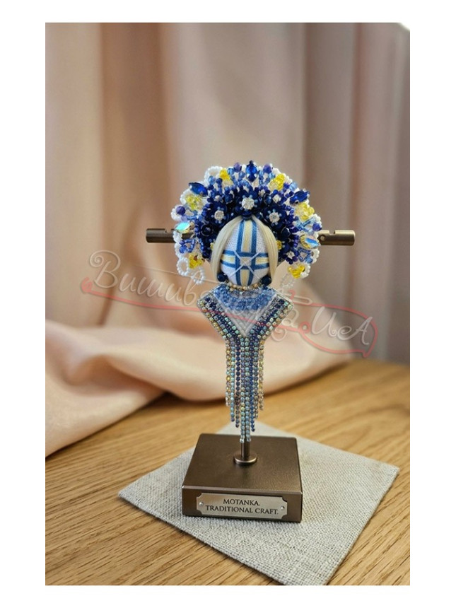 Motanka brooch handmade ББ07