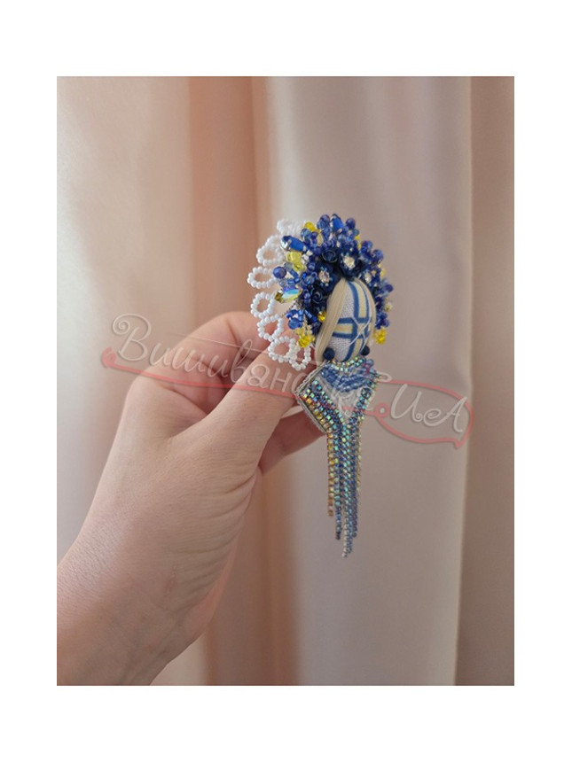 Motanka brooch handmade ББ07