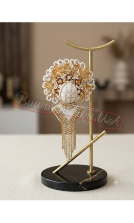 Motanka brooch, handmade ББ30