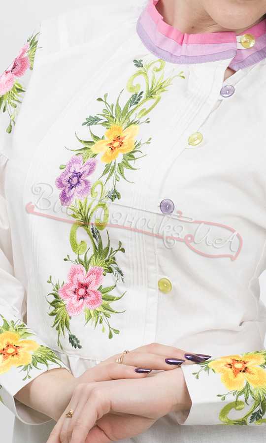 Блуза с вышивкой гладью 7303 - фото 2 vishivano4ka.com.ua