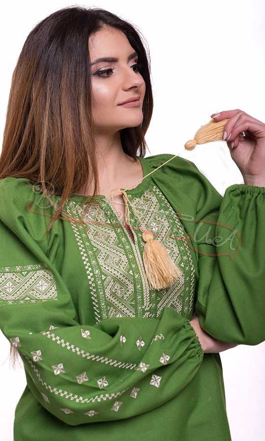 Оригінальна кольорова вишиванка SL42 - фото 2 vishivano4ka.com.ua