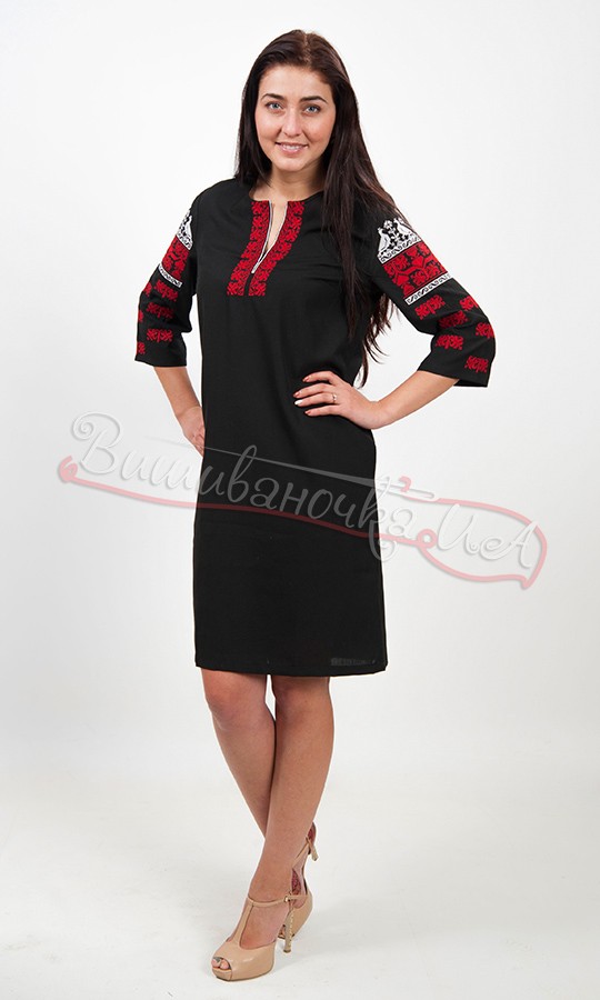 Чорне плаття з червоно-білим узором 5479 - фото 2 vishivano4ka.com.ua