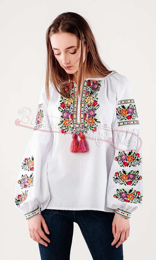Жіноча вишиванка з яскравими квітами НК22 - фото 1 vishivano4ka.com.ua