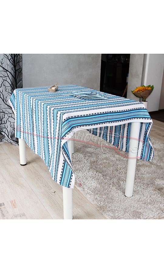 Вышитая скатерть с салфетками с голубым узором б120-230с - фото 3 vishivano4ka.com.ua