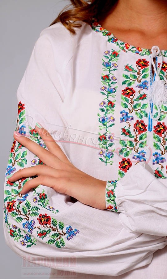 Жіноча вишиванка з квітковим візерунком 1027 - фото 2 vishivano4ka.com.ua