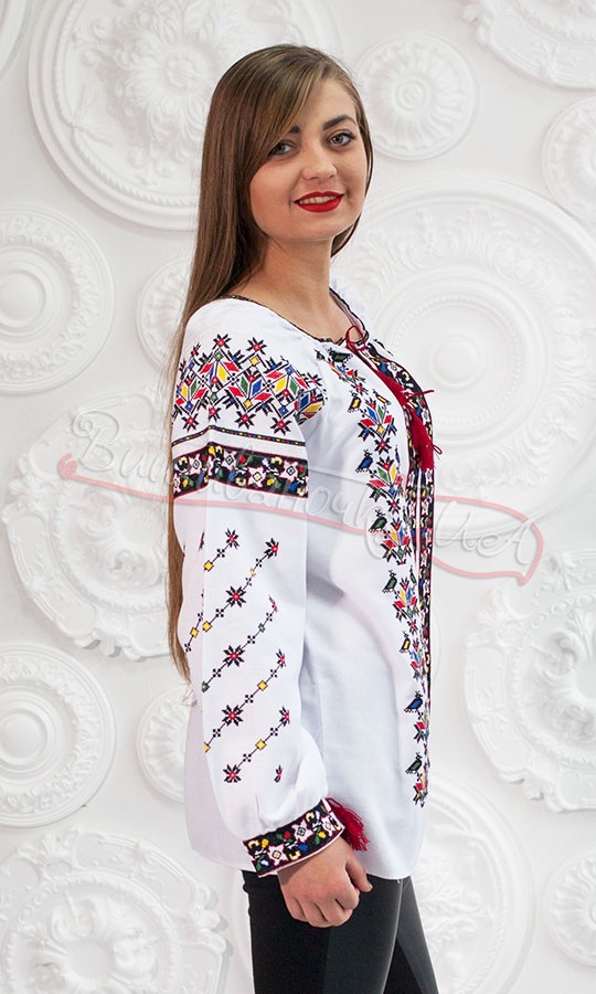 Жіноча оригінальна вишита сорочка 3241 - фото 2 vishivano4ka.com.ua