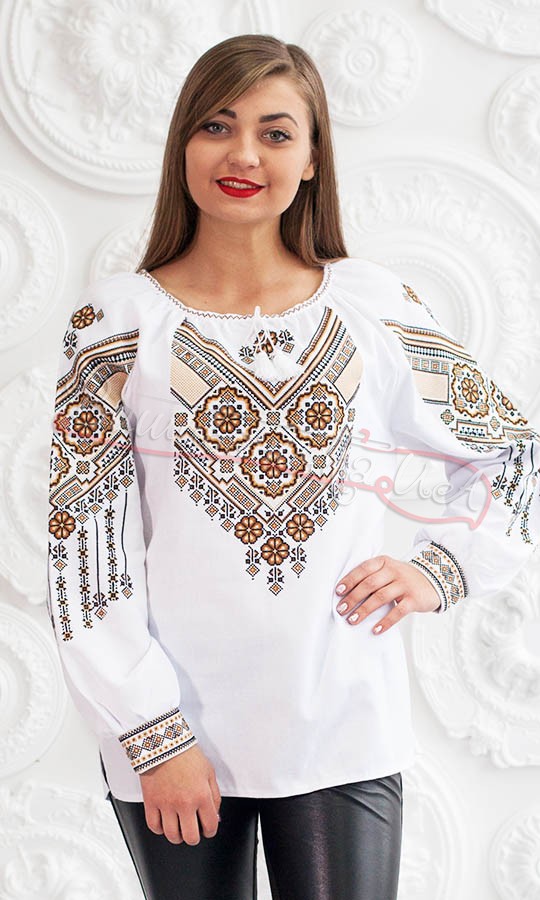 Вышитая женская блуза 3245 - фото 2 vishivano4ka.com.ua