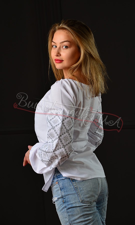 Жіноча вишиванка з сірим узором 547-1 - фото 2 vishivano4ka.com.ua