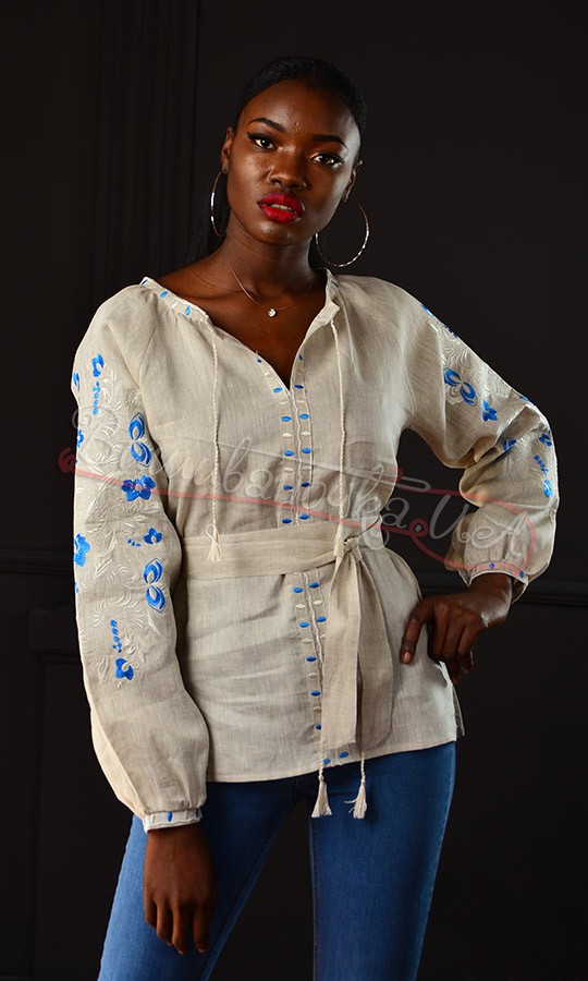 Жіноча блуза з ніжною вишивкою 549-8 - фото 1 vishivano4ka.com.ua