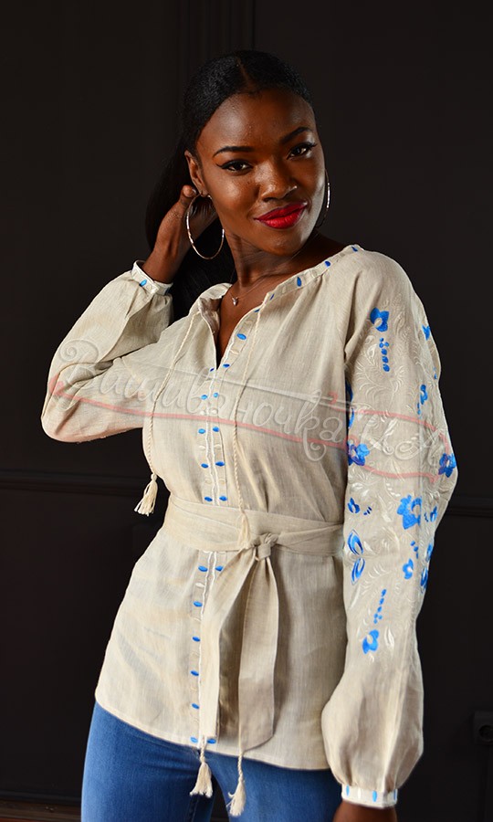 Жіноча блуза з ніжною вишивкою 549-8 - фото 2 vishivano4ka.com.ua