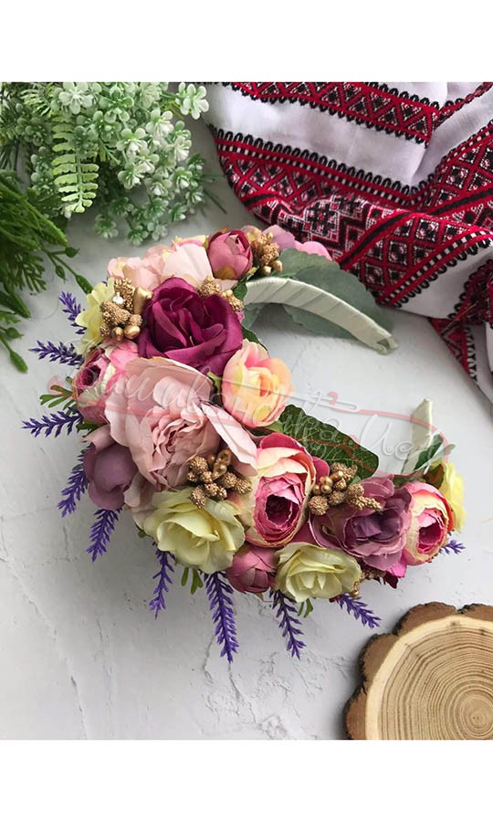 Вінок з квітів, ручна робота В44 - фото 1 vishivano4ka.com.ua