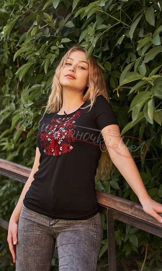 Чорна футболка з вишивкою 5130 - фото 1 vishivano4ka.com.ua