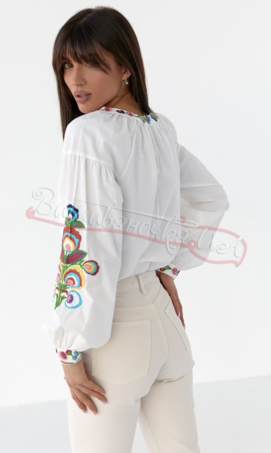 Блуза жіноча з вишивкою 0121 - фото 2 vishivano4ka.com.ua