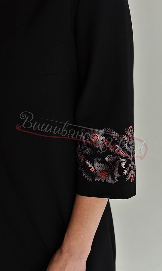 Чорна вишита сукня 4586 - фото 3 vishivano4ka.com.ua