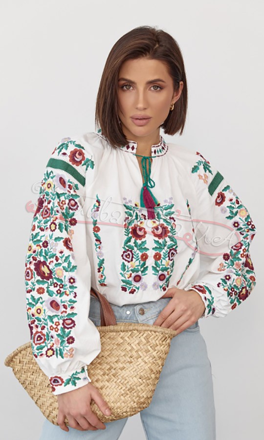 Жіноча сорочка з вишивкою квітів 5379 - фото 1 vishivano4ka.com.ua