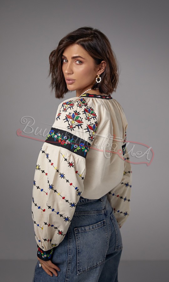 Жіноча вишиванка з вставками макраме 5660 - фото 2 vishivano4ka.com.ua