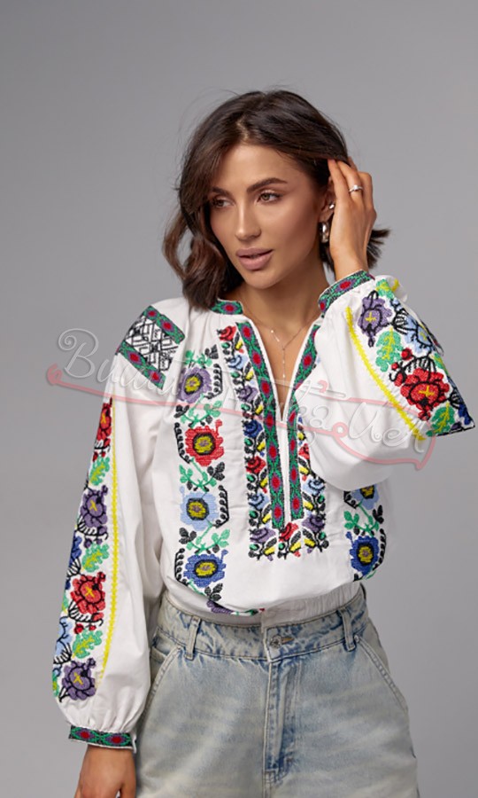 Жіноча вишиванка з квітковим узором 5614 - фото 1 vishivano4ka.com.ua