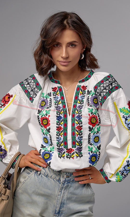 Жіноча вишиванка з квітковим узором 5614 - фото 2 vishivano4ka.com.ua