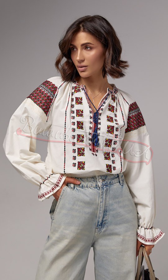 Жіноча вишита сорочка 05643 - фото 1 vishivano4ka.com.ua