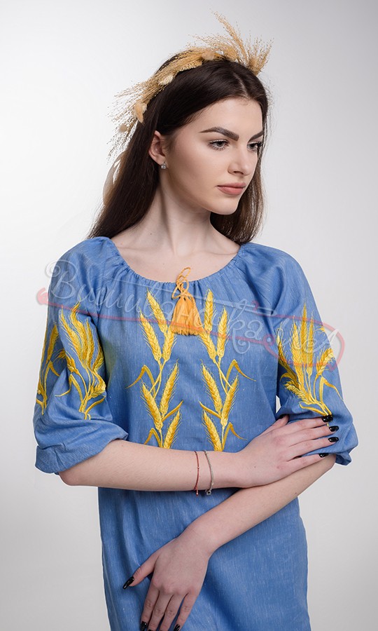 Платье голубого цвета с вышитыми колосьями 152-6 - фото 3 vishivano4ka.com.ua