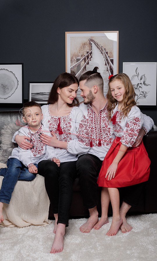 Семейный комплект вышиванок 7172 - фото 3 vishivano4ka.com.ua