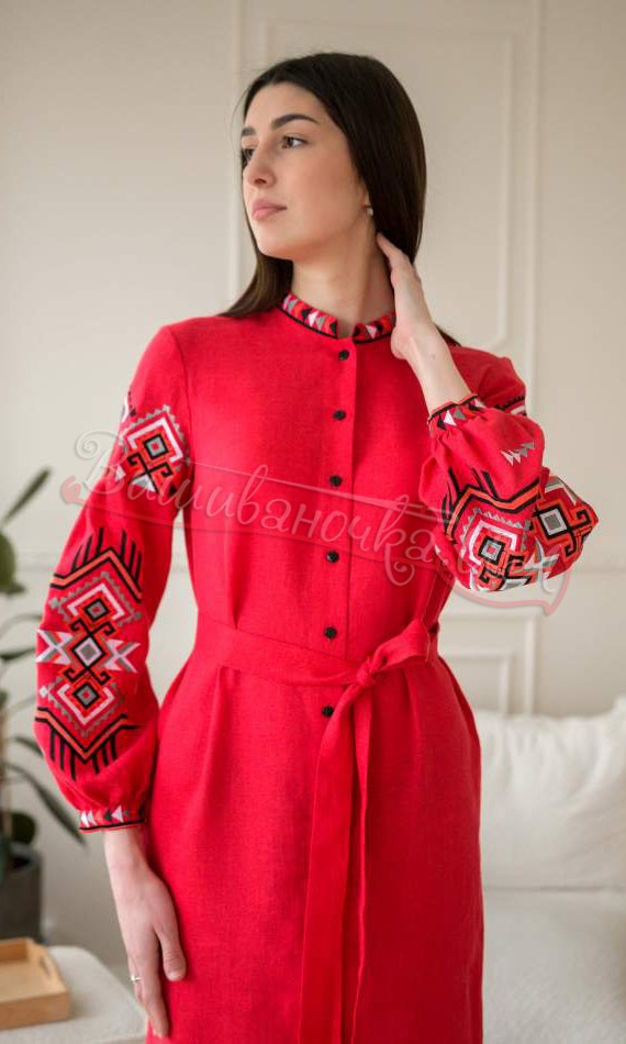Вишита червона сукня на ґудзиках 4645 - фото 5 vishivano4ka.com.ua