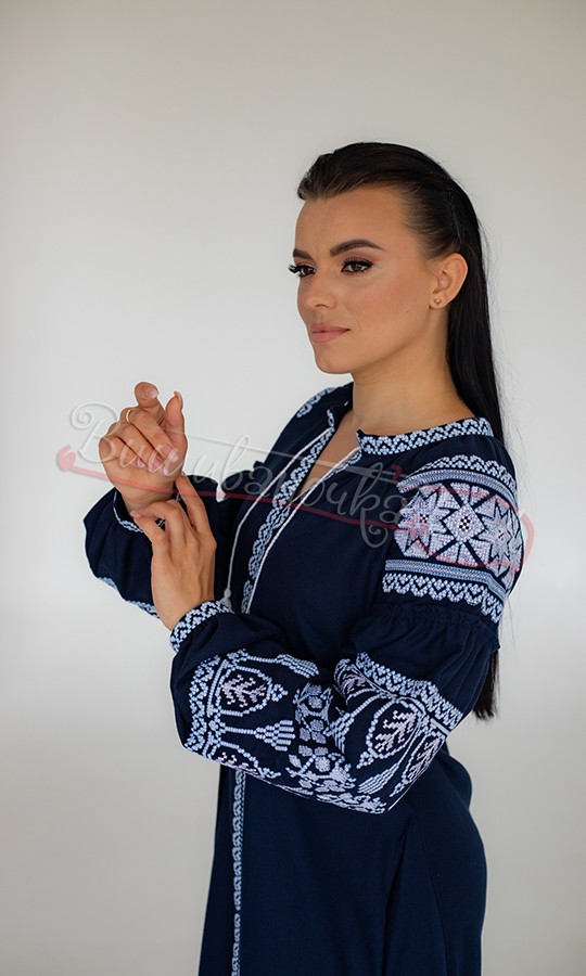 Жіноча сукня синього кольору з клинами 451-9 - фото 3 vishivano4ka.com.ua