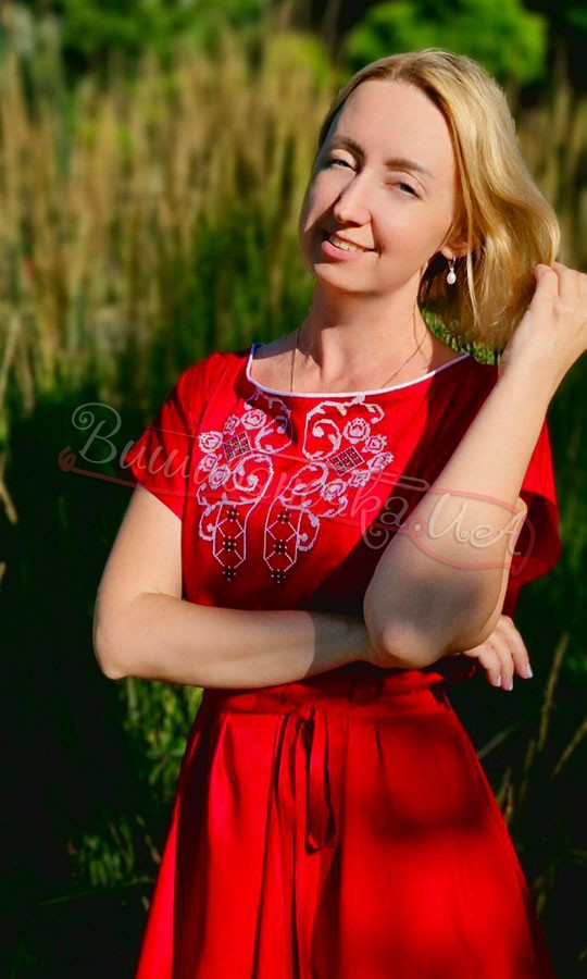 Жіноча яскрава сукня в червоному кольорі 7536 - фото 3 vishivano4ka.com.ua