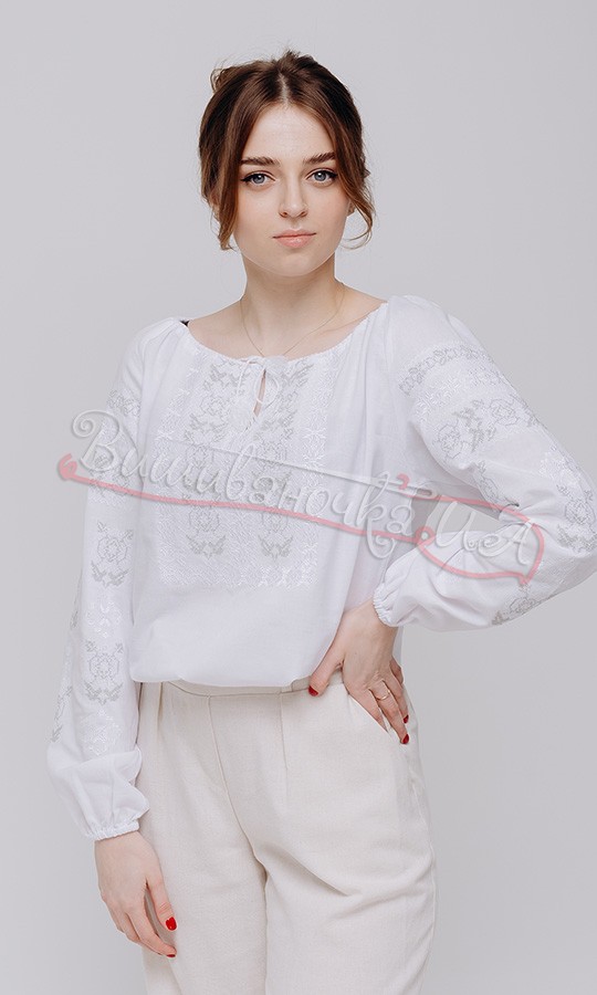 Вишита блуза з квітковим орнаментом 533-1.3 - фото 1 vishivano4ka.com.ua