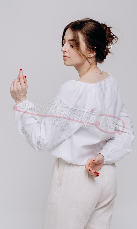 Вишита блуза з квітковим орнаментом 533-1.3 - фото 3 vishivano4ka.com.ua