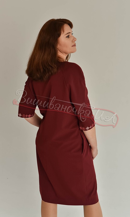 Бордове плаття з вишивкою 4582 - фото 3 vishivano4ka.com.ua