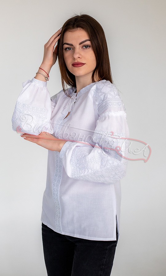 Блуза з ніжним світлим узором 551-1 - фото 3 vishivano4ka.com.ua