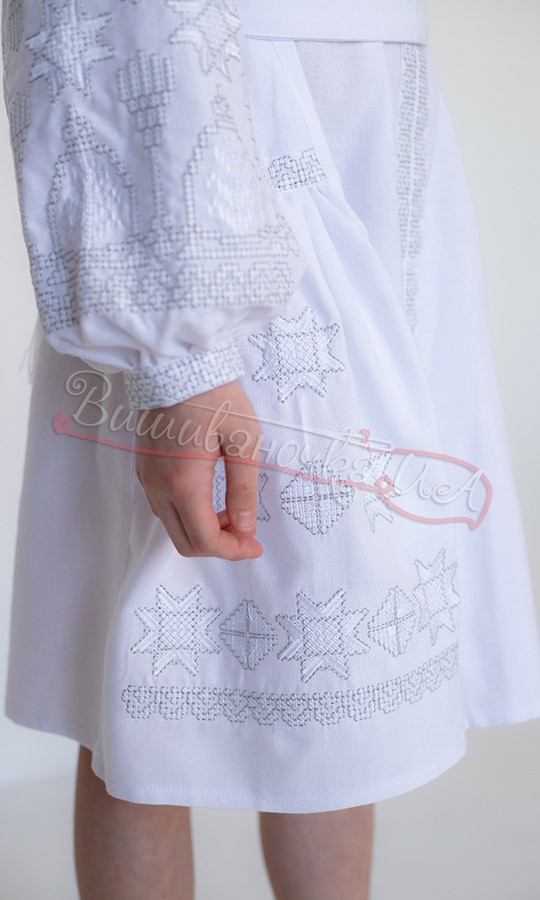 Белое платье с нежной вышивкой 851-1 - фото 3 vishivano4ka.com.ua