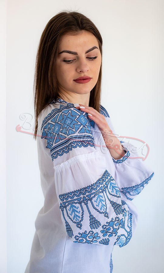 Блуза з блакитним узором 551-3 - фото 3 vishivano4ka.com.ua