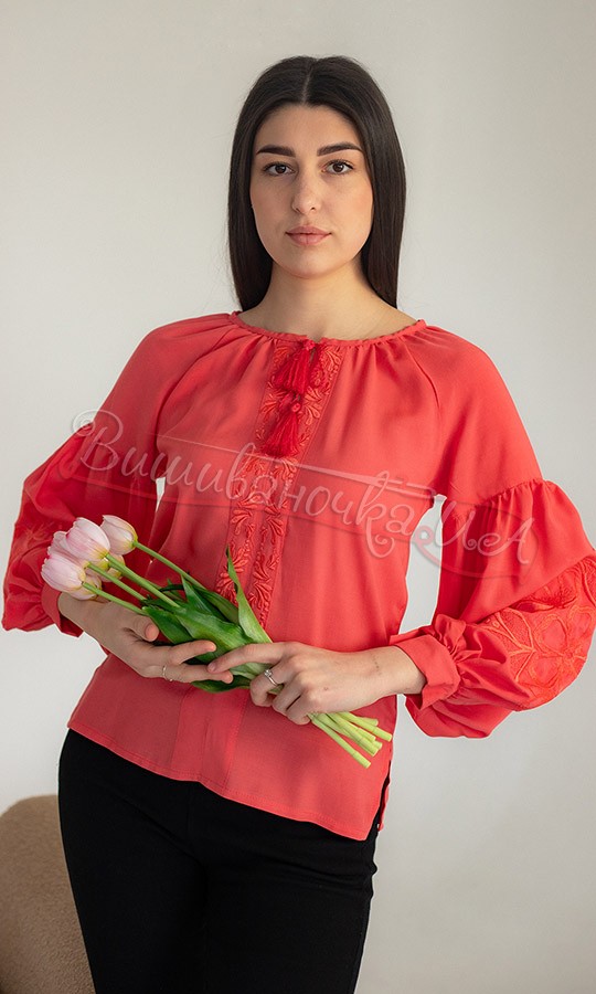 Жіноча блуза з вишивкою 2900 - фото 3 vishivano4ka.com.ua