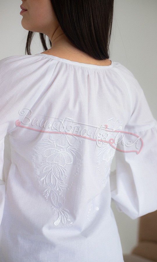 Жіноча блуза з білим орнаментом 2901 - фото 4 vishivano4ka.com.ua