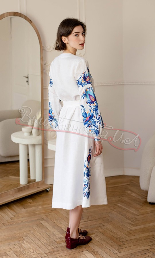 Біле плаття з яскравим візерунком 4672 - фото 3 vishivano4ka.com.ua