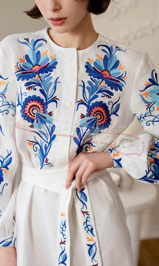 Біле плаття з яскравим візерунком 4672 - фото 5 vishivano4ka.com.ua